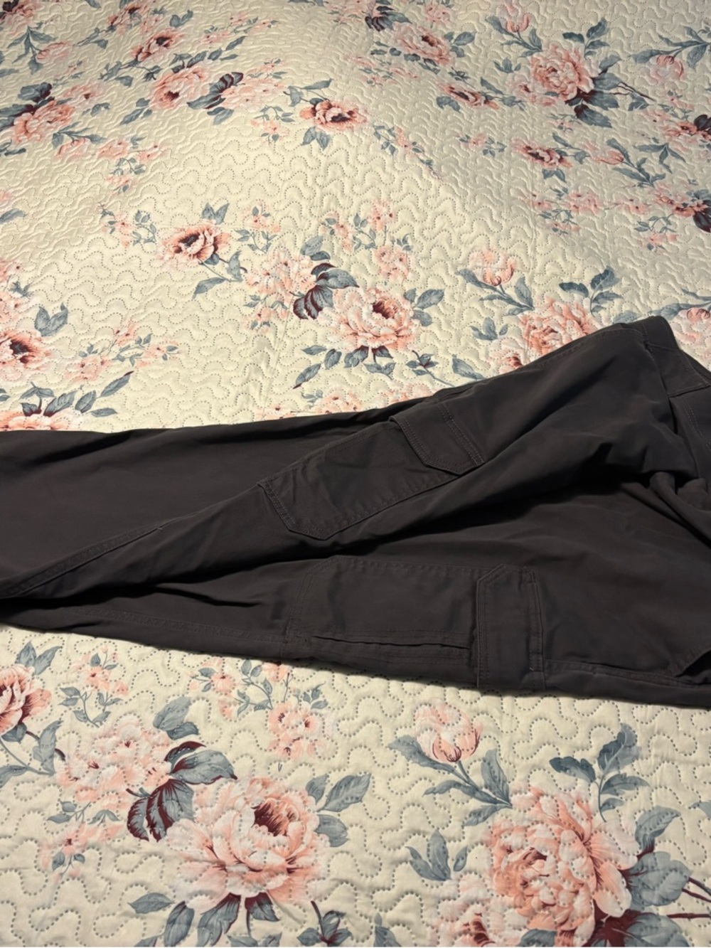 Lee Men's Charcoal Cargo Pants - Utility Pockets